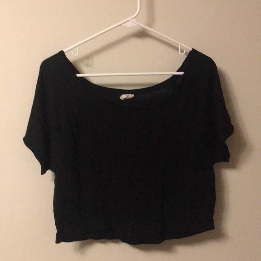 Pink crop tee